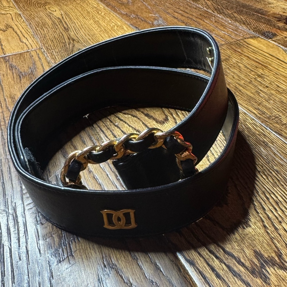 VTG Black Leather Gold Chain Buckle Belt